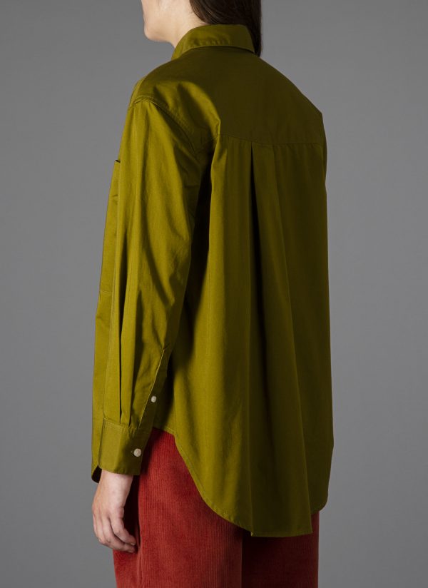 L/S TWO POCKET OVERSIZED SHIRT IN OLIVE - Image 4