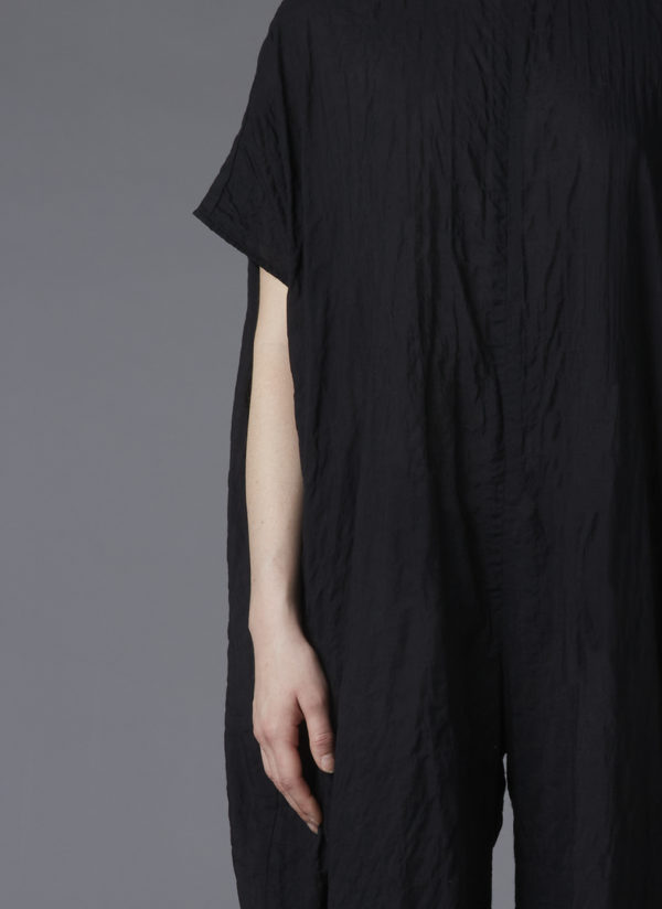 BOX JUMPSUIT IN BLACK CRINKLE LAWN - Image 3