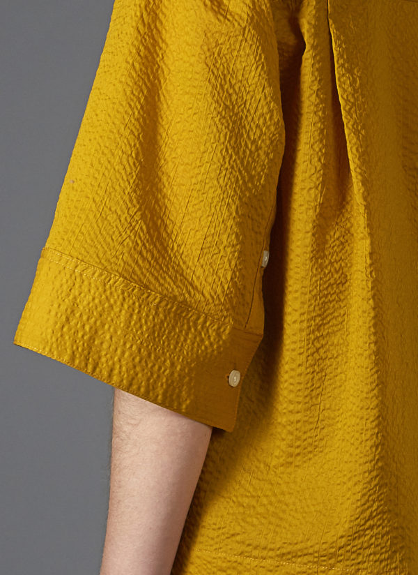 BOX SHIRT IN CURRY MICRO LINE CRINKLE - Image 6
