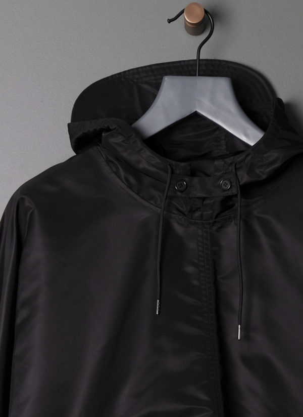 HOODED PONCHO IN BLACK - Image 3