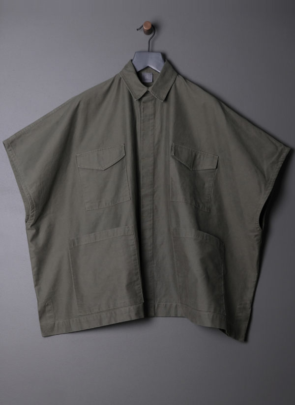 4-POCKET SHIRT PONCHO IN ARMY GREEN - Image 4