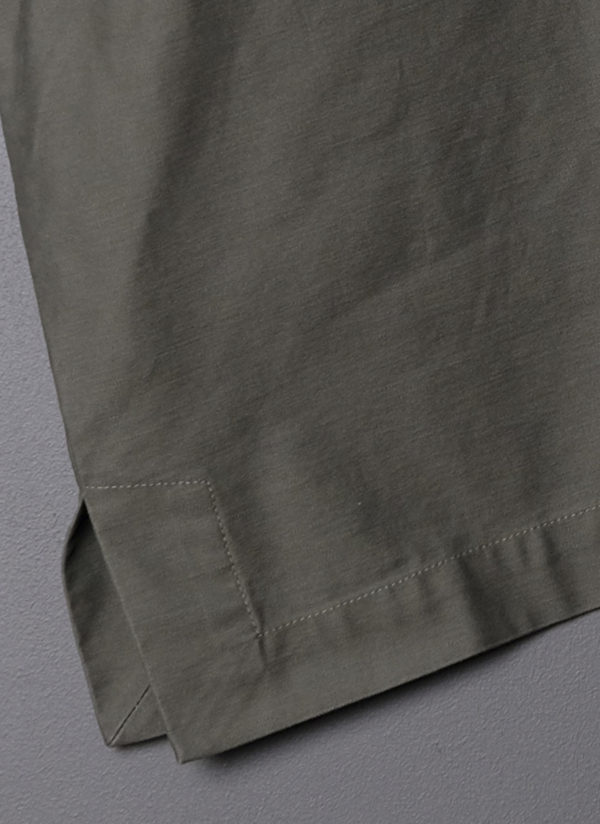 4-POCKET SHIRT PONCHO IN ARMY GREEN - Image 8