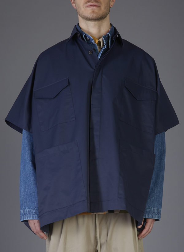 4-POCKET SHIRT PONCHO IN MIDNIGHT BLUE - Image 2