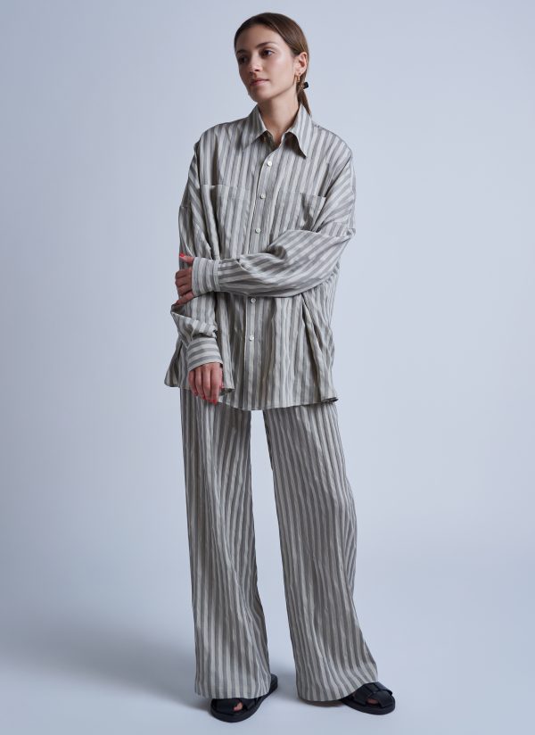 OVERSIZED IO SHIRT IN BEIGE MIX WIDE RIPPLE STRIPE