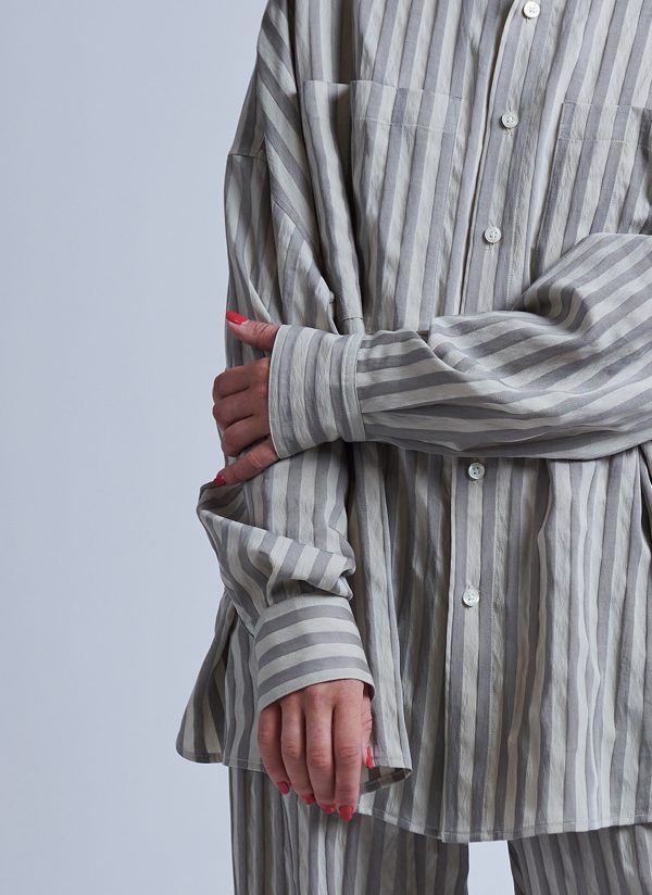 OVERSIZED IO SHIRT IN BEIGE MIX WIDE RIPPLE STRIPE - Image 5