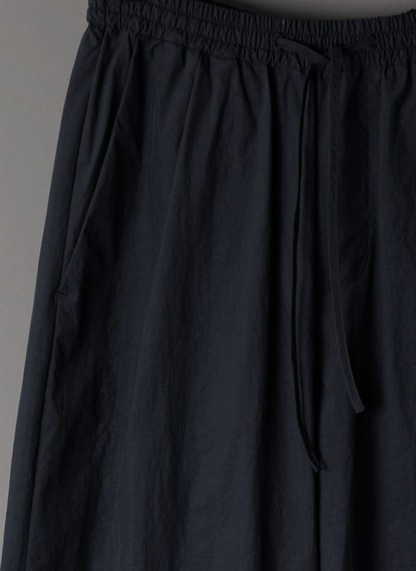 OVATE BAGGY PANT IN MIDNIGHT BLUE PARACHUTE NYLON - Image 4