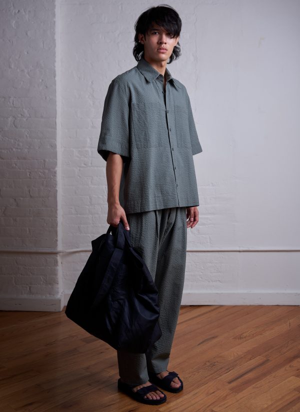 S/S MODERNIST SHIRT IN SAGE GREY SEERSUCKER CRINKLE - Image 2