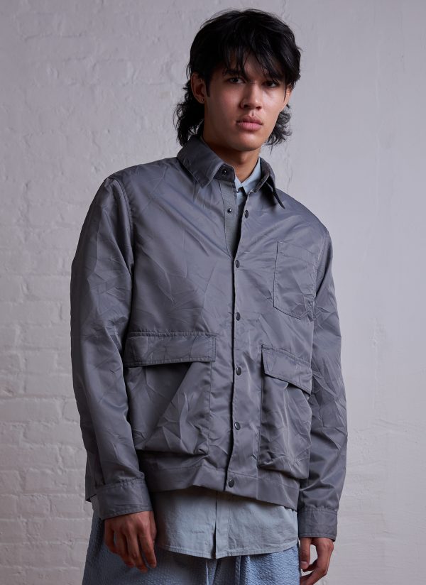PHOTOGRAPHER JACKET IN GREY SILVER CRUSHED NYLON TWILL - Image 5