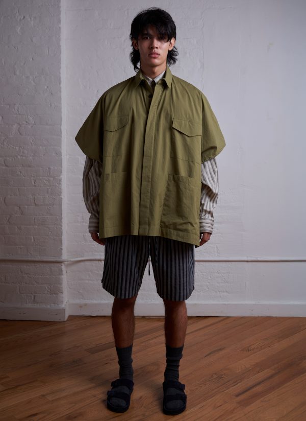 4 POCKET SHIRT PONCHO IN ARMY GREEN WASHED LINE DOBBY - Image 3