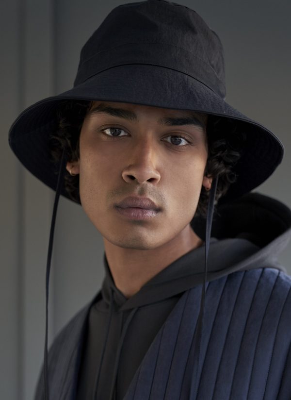 WIDE BRIM BUCKET HAT IN MIDNIGHT BLUE GREI New York