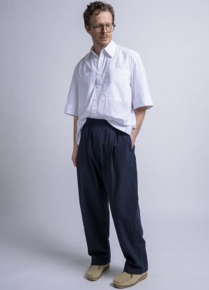 PLEATED CRUISER PANT IN MIDNIGHT BLUE SEERSUCKER CRINKLE