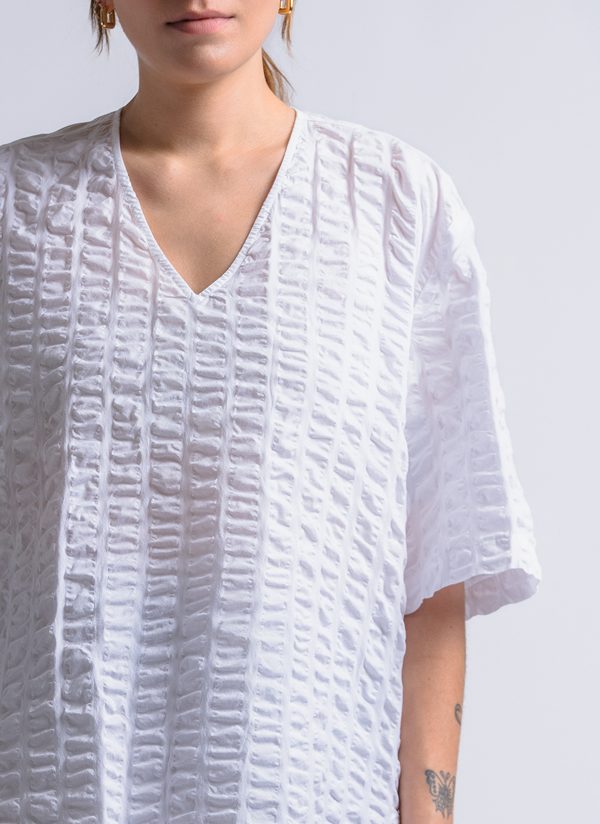 V-NECK EASY TOP IN WHITE MACRO CRINKLE - Image 7