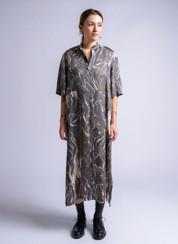 GALLERY DRESS IN CHARCOAL MARBLE PRINT - Image 3