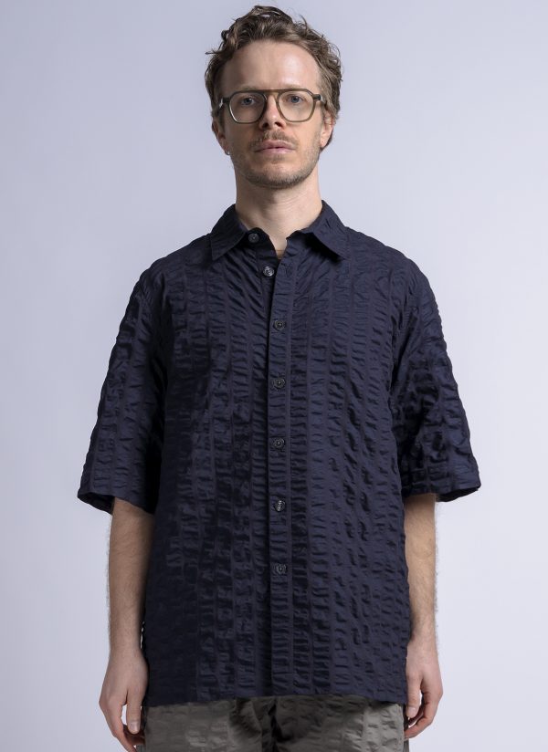 S/S BOX SHIRT IN MIDNIGHT BLUE MACRO LINE CRINKLE - Image 8