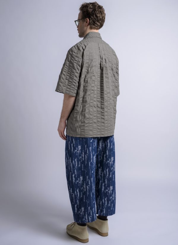 S/S BOX SHIRT IN SMOKY ASH MACRO LINE CRINKLE - Image 4