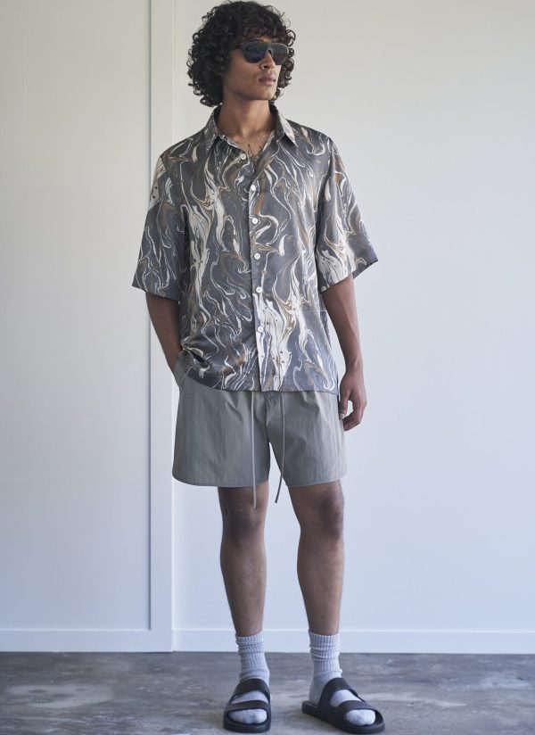 S/S BOX SHIRT IN CHARCOAL MARBLE PRINT - Image 8