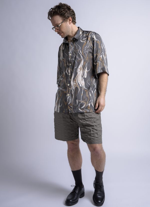 S/S BOX SHIRT IN CHARCOAL MARBLE PRINT - Image 7