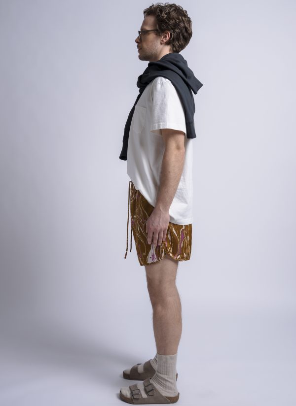 TRACK SHORT IN CURRY MARBLE PRINT - Image 5