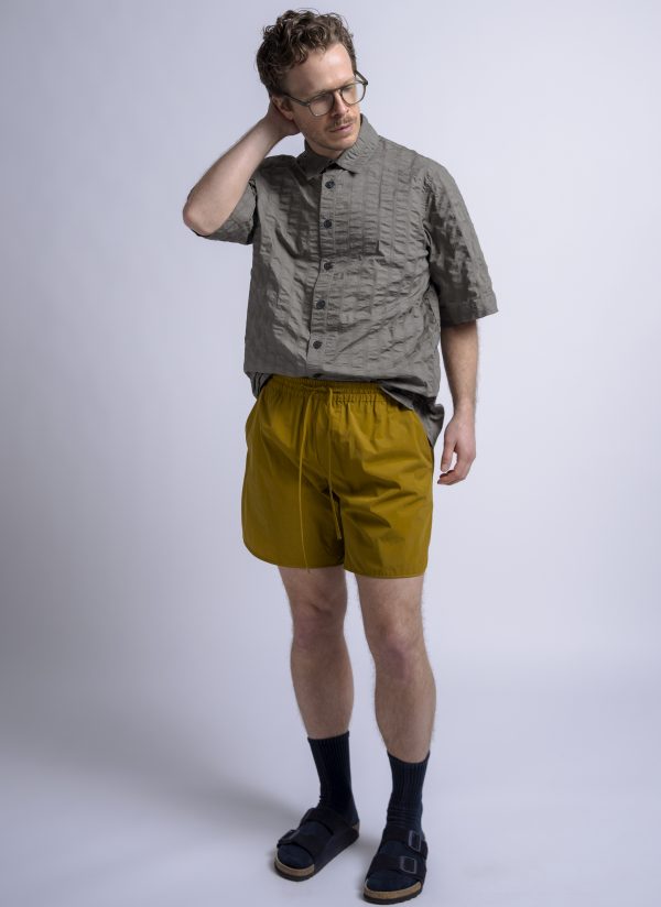 TRACK SHORT IN BRIGHT OLIVE PARACHUTE NYLON - Image 9
