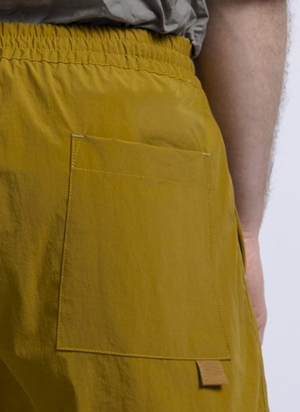 TRACK SHORT IN BRIGHT OLIVE PARACHUTE NYLON - Image 8