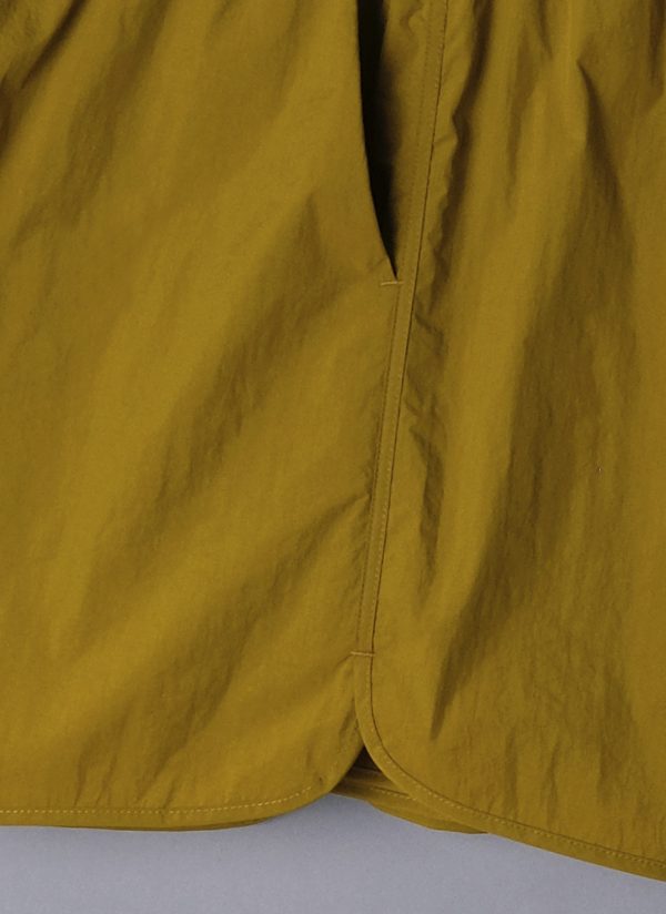 TRACK SHORT IN BRIGHT OLIVE PARACHUTE NYLON - Image 12