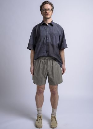 TRACK SHORT IN SMOKY ASH PARACHUTE NYLON