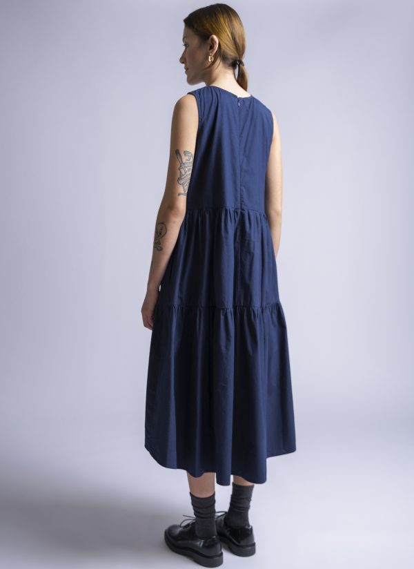 SLEEVELESS VIRAGO DRESS IN MIDNIGHT BLUE ENZYME WASHED POPLIN - Image 2