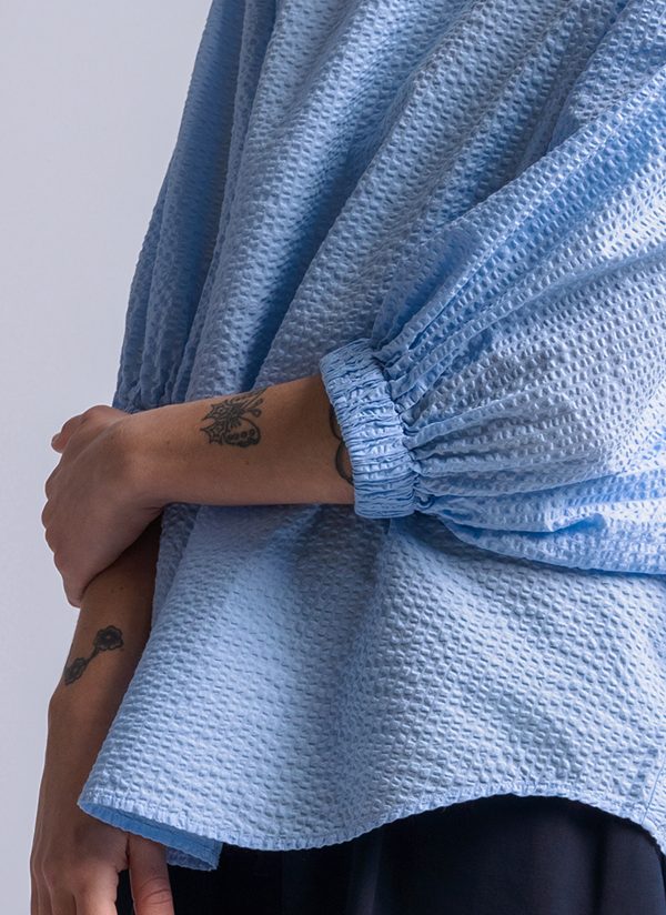 VIRAGO TOP IN SKY BLUE SEERSUCKER CRINKLE - Image 6