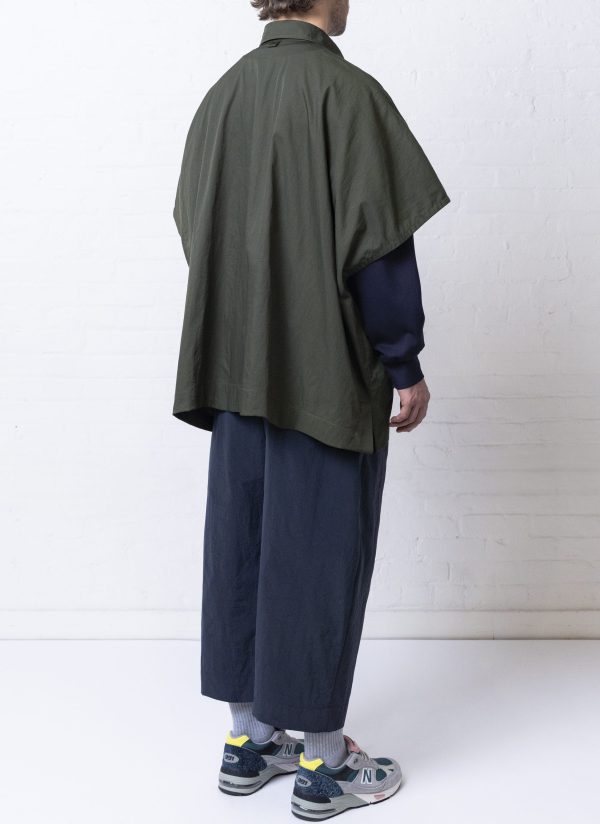 4 POCKET SHIRT PONCHO IN ARMY GREEN - Image 3