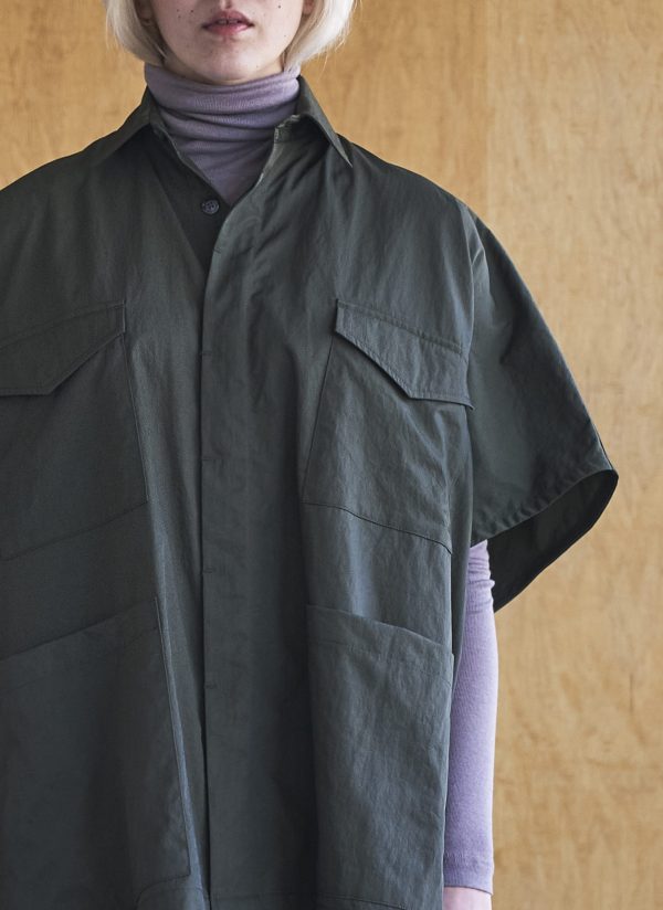 4 POCKET SHIRT PONCHO IN ARMY GREEN - Image 4