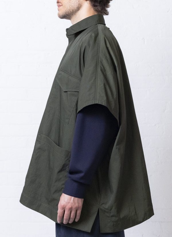 4 POCKET SHIRT PONCHO IN ARMY GREEN - Image 5