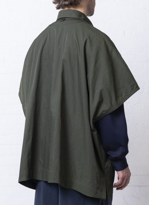 4 POCKET SHIRT PONCHO IN ARMY GREEN - Image 6