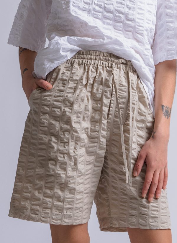 PTO EASY SHORT IN LIGHT KHAKI MACRO LINE CRINKLE - Image 8