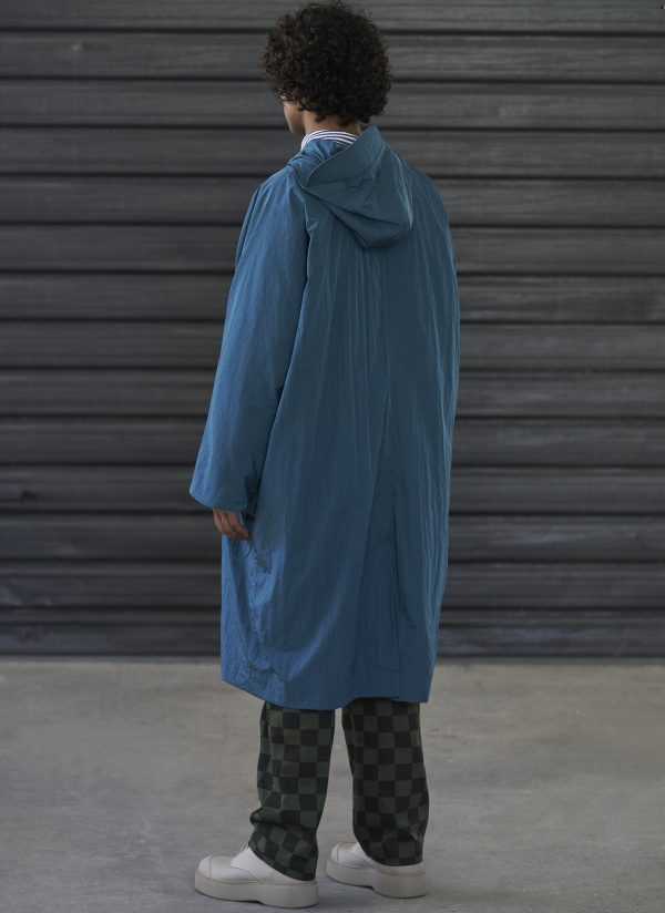 HOODED NOMAD PARKA IN OCEAN BLUE RIPPLE RIPSTOP - Image 2