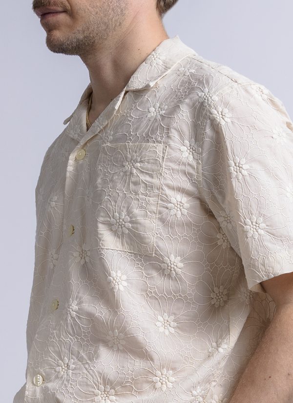 S/S PTO SHIRT IN NATURAL FLOWER DECO - Image 3