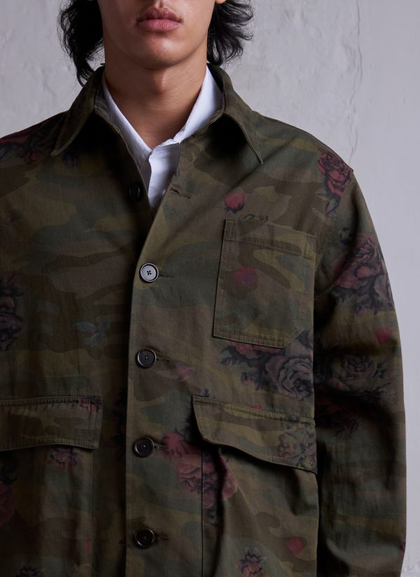 PHOTOGRAPHER JACKET IN ARMY GREEN GARDEN CAMO - Image 4