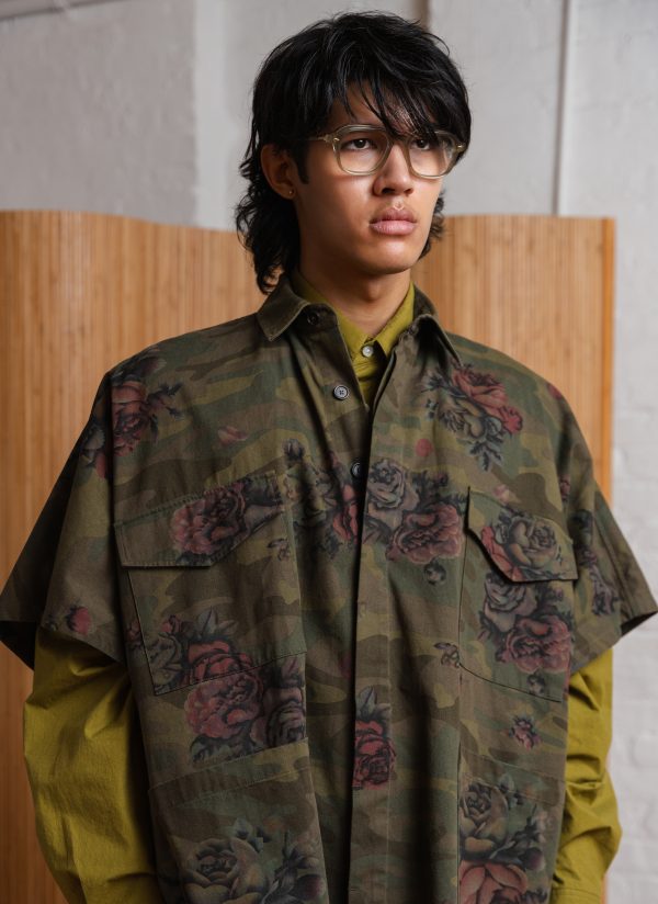 4 POCKET SHIRT PONCHO IN ARMY GREEN GARDEN CAMO - Image 4