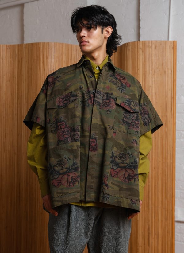 4 POCKET SHIRT PONCHO IN ARMY GREEN GARDEN CAMO - Image 3