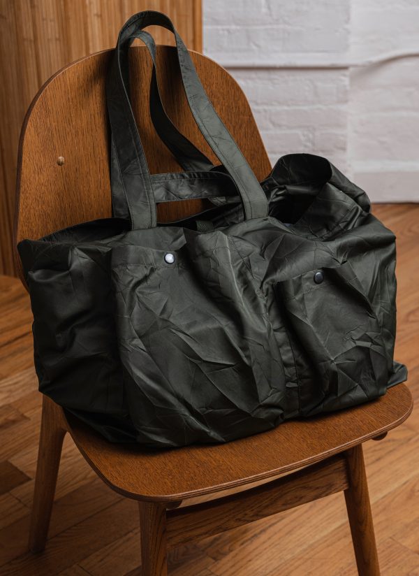 TRI POCKET SLOUCHY TOTE IN PEWTER GREEN CRUSHED NYLON TWILL