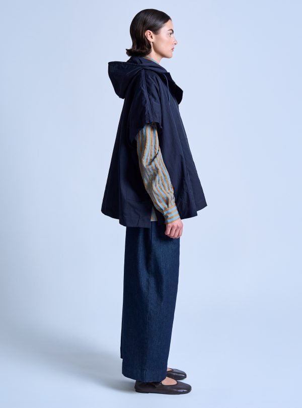 TRACKER PONCHO IN MIDNIGHT BLUE NYLON TWILL - Image 8